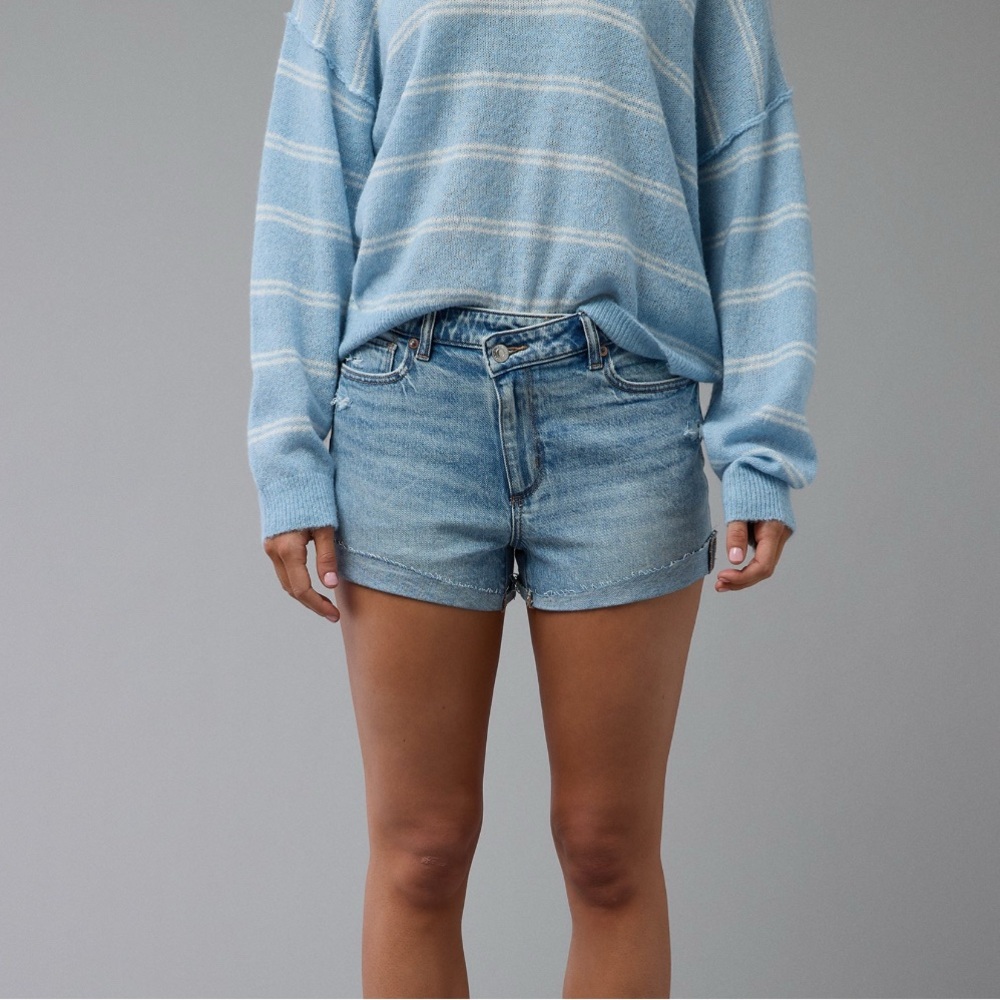 American Eagle Stretch Ripped Denim Mom Short